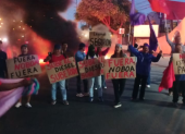 Miembros de la Unión Nacional de Educadores (UNE), el Frente Popular y otros colectivos bloquearon la Av. Narcisa de Jesús.