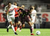 Sao Paulo jugando con Liga de Quito en el estadio Morumbí.