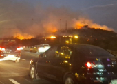 Un incendio forestal alarma al norte de Guayaquil.
