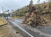 El cierre de vías ha mantenido varias zonas de Ecuador incomunicadas.