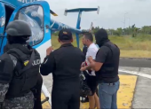 Alias 4K fue trasladado vía aérea desde Manta hasta la Penitenciaría del Litoral en Guayaquil.