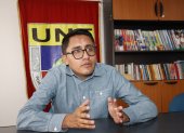 Andrés Quishpe, presidente de la UNE, critica la falta de diálogo real del Gobierno con los gremios.
