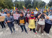 Organizaciones sociales desconocen el fin del paro y los bloqueos se mantienen.