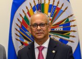 Albert Ramdin busca reforzar la cooperación técnica en seguridad durante su visita a Ecuador