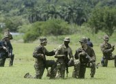 Fuerzas militares y policiales de élite de Estados Unidos y Panamá realizan ejercicios conjuntos, este 22 de octubre de 2025, en Colón (Panamá).
