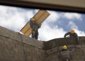 En diciembre de 2025 los trabajadores esperan saber cuál será el nuevo salario para el 2026.