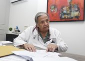 El doctor José Guevara denuncia que la salud pública adeuda millones a Interhospital, un centro médico ubicado en la ciudadela Los Ceibos, en Guayaquil.