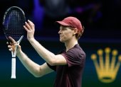 Jannik Sinner avanzó a la semifinal del Masters 1000 de París tras vencer 6-3, 6-3, a Ben Shelton.