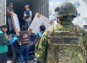 El material electoral llego bajo resguardo militar.