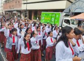 Más de mil jóvenes salesianos participaron en una caminata de fe, alegría y gratitud por la nueva santa.