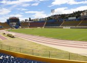 El estadio Olímpico Atahualpa, inaugurado en 1951, ha perdido fuerza ante otros escenarios de Quito, en medio de las varias promesas incumplidas de una renovación.