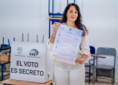 Luisa González ejerció su derecho al voto en Manabí.