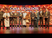 Roberto Manrique, Carlos Gallardo, Ricardo Dueñas, Jamil Fernández, Hernán Cueva, Sebastián Gallardo, Manuela Ima, Luis Felipe Fernández-Salvador y Campodónico, Shany Nadan, Daniel del Valle y Patricio Salazar.
