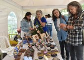 Feria Las Flores Hablan en Puembo impulsa emprendedores y artesanía local 2025