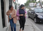 Referencial. Muchas personas prefieren tomar precauciones al circular por la Kennedy