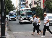 Desvíos de buses en el centro de Guayaquil por renovación vial en Rumichaca.