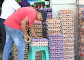 Un local donde venden huevos cerca del mercado de la calle Pedro Pablo Gómez, en Guayaquil.