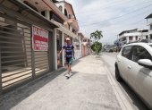 La Garzota goza de ser una ciudadela "rentera". Muchos propietarios venden o alquilan sus propiedades, por lo que no hay mucha cohesión vecinal.