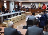 La audiencia se retomará a las 18:30 del 9 de diciembre de 2025.