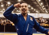 Andrés Alvarado logró un nuevo título mundial IBJJF.