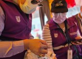 Arcsa ejecutó un operativo de control en los exteriores del Hospital Guasmo Sur, en el sur de Guayaquil.