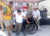 En el evento se donaron implementos, como sillas de ruedas, para personas con movilidad reducida.