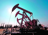 El nivel de extracción de petróleo se mantiene hasta abril de 2026