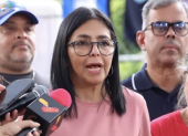 Delcy Rodríguez figura en la lista de sancionados por la UE.