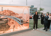 La obra del ganador, Juan Carlos Macías, trascendió el mural tradicional al integrar arte vivo y tecnología, genera una experiencia inmersiva que conmovió al público y al jurado.