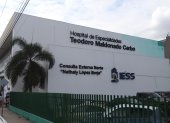 El Hospital Teodoro Maldonado Carbo, uno de los centros más importantes del IESS en la provincia del Guayas, también enfrenta desabastecimiento de medicamentos.
CONSULTA EXTERNA IESS ... FD: CARLOS KLINGER ... 13-02-2025 PERIODISTA. MARIO VALIENTE AG - PERIODISTAS AG - GRANASA
