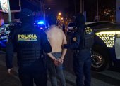 Policía Nacional Civil de Guatemala tras la captura de Harol Yeraldo Salguero Morales, de 19 años, responsable de la muerte de dos policías este domingo.