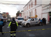 En Otavalo se registró un doble crimen en un local del centro.