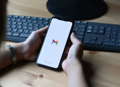 Gmail incorpora inteligencia artificial para resumir correos y priorizar tareas en la bandeja de entrada.