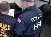 Agentes del ICE han intensificado los operativos contra migrantes indocumentados en Estados Unidos.
