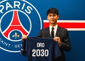 Dro Fernández fue anunciado el lunes 26 de enero como nuevo jugador del PSG.