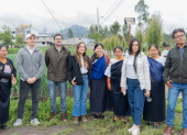 Mujeres indígenas de Cotacachi impulsan su formación con becas 2026 para fortalecer agroecología y saberes ancestrales.