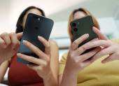 Francia aprobó el proyecto de ley que prohíbe el acceso a las redes sociales a los menores de 15 años.