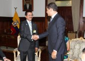 El sultán Ahmed Bin Sulayem y el expresidente Rafael Correa en un encuentro en Ecuador.