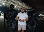 Leonardo Cortázar extraditado desde Panamá y trasladado hacia la Cárcel del Encuentro en Ecuador.
