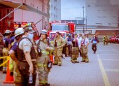 Varias instituciones se han unido para luchar contra el incendio de la Bahía.