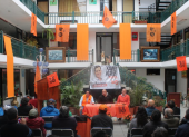 Movimientos y partidos, como la Izquierda Democrática, dejaron de tener reuniones de militantes, grupos de profesionales, gremios, jóvenes, etc. Se han conformado con las redes.