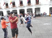 Quito se llena de alegría y color con la celebración del Carnaval 2026.