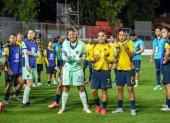 Ecuador Sub-20 femenina juega ante Colombia en el Sudamericano de Paraguay.