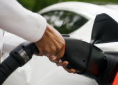 Uber busca promover la movilidad sostenible.