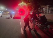 El operativo se llevó a cabo en el cantón Milagro, donde los uniformados decomisaron un arma de fuego, municiones, un cargador y dosis de droga.