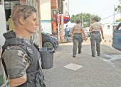Ley. En Ecuador no existe una regulación específica que controle la venta de las prendas.
