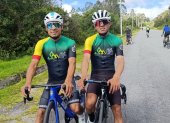 Santiago Montenegro (d) ha compartido los secretos del ciclismo a su hermano Francisco. Los pedalistas tienen grandes retos a nivel local e internacional este año.