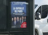 En la imagen, carteles electorales de las elecciones municipales en París, que se celebran los 15 y 22 de marzo.