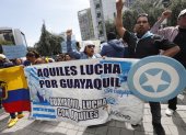Simpatizantes de Aquiles Álvarez llegaron  al Complejo Judicial Norte de Quito, a respaldar al burgomaestre de Guayaquil.
