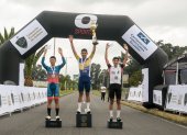 Alejandro Pita, del Extreme Riders Cayambe (i) y Anthony Coque (Team Best PC) completaron el podio del Interclubes